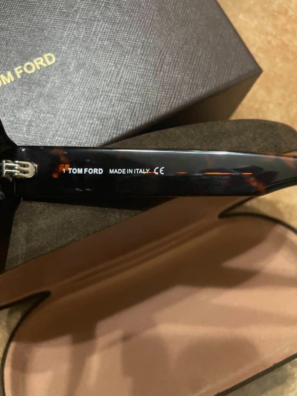 Tom Ford FT1082 Brown Tortoise Sunglasses - Picture 9 of 9